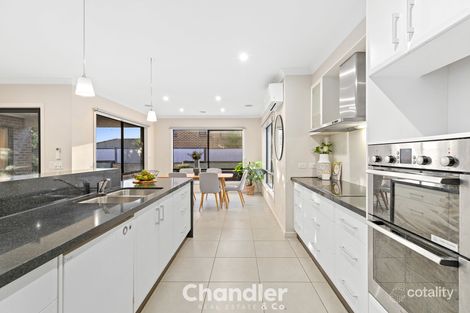 Property photo of 22 Viewline Drive Lysterfield VIC 3156