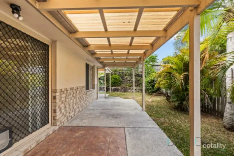 Property photo of 12 Angelia Lane Merrimac QLD 4226