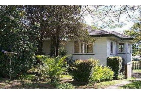 110 Macdonald St, Norman Park, QLD 4170