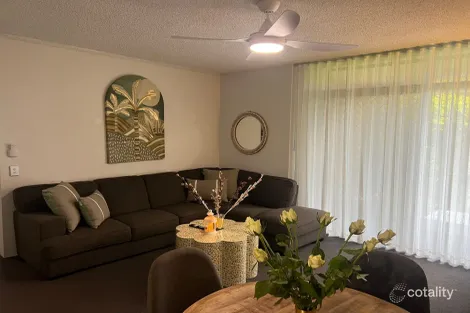 Property photo of 3/29 Oak Avenue Surfers Paradise QLD 4217