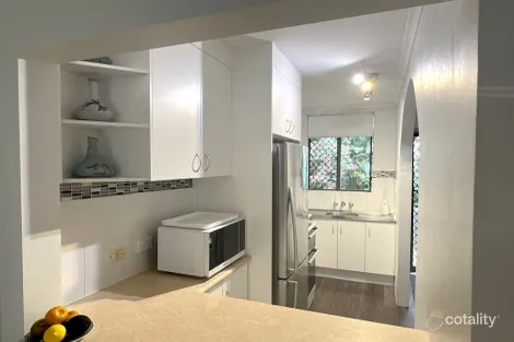 Property photo of 3/29 Oak Avenue Surfers Paradise QLD 4217