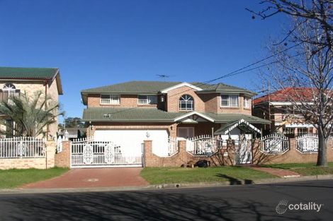 40 Coolibar St, Canley Heights, NSW 2166