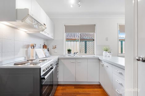 Property photo of 128 Stradbroke Avenue Wynnum QLD 4178