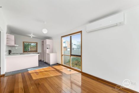 Property photo of 2/103 Bible Street Eltham VIC 3095
