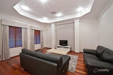Property photo of 18 Evington Pass Landsdale WA 6065