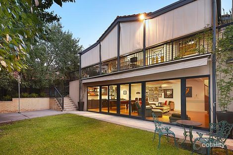 Property photo of 9 Woodvale Grove Essendon VIC 3040