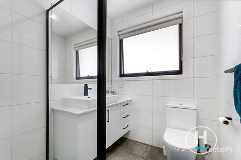 Property photo of 2/20 Navarre Court Meadow Heights VIC 3048