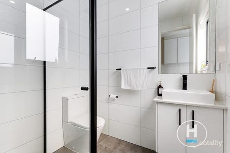 Property photo of 2/20 Navarre Court Meadow Heights VIC 3048