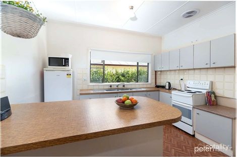 Property photo of 6 Frederica Street Orange NSW 2800