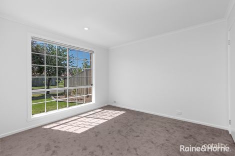 Property photo of 44 Tatman Drive Altona Meadows VIC 3028