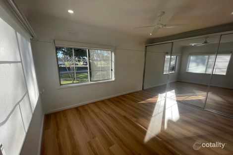 Property photo of 17 Gloucester Street Reservoir VIC 3073