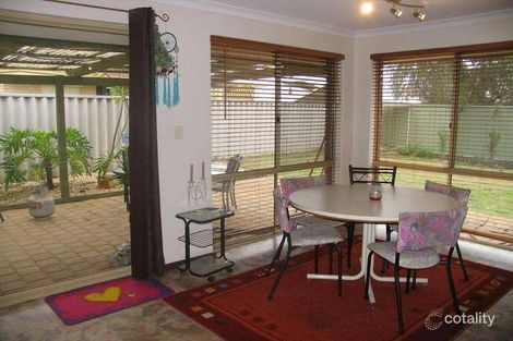 Property photo of 12 Garnsworthy Grove Stratton WA 6056