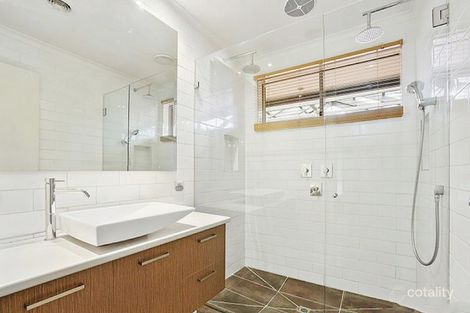 Property photo of 204 Centre Road Narre Warren VIC 3805