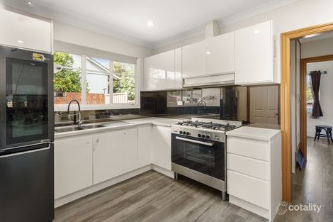 Property photo of 1/32 Melinga Crescent Chadstone VIC 3148