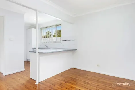 Property photo of 3 Lambert Place Leumeah NSW 2560