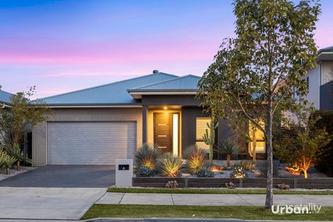 6 Gledswood Hills Dr, Gledswood Hills, NSW 2557