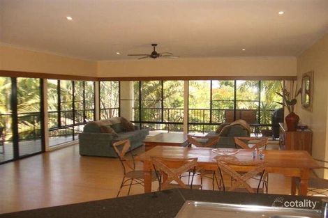 Property photo of 11 Tangmere Court Noosa Heads QLD 4567