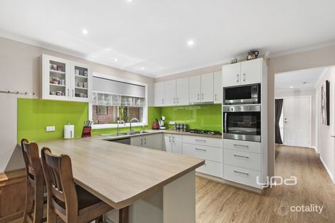 Property photo of 19 Keith Avenue Sunbury VIC 3429