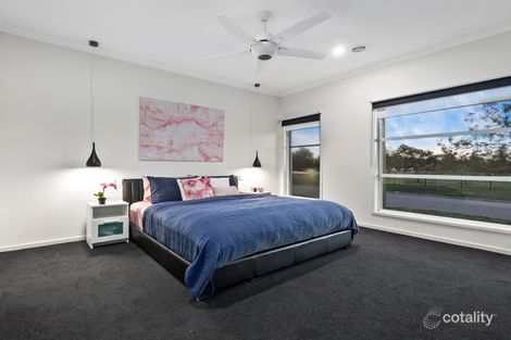 Property photo of 15 Jupiter Crescent Cranbourne West VIC 3977