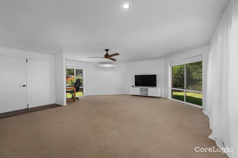 Property photo of 2 Elm Close Sinnamon Park QLD 4073