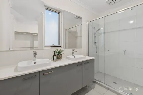 Property photo of 19 Elegante Road St Leonards VIC 3223