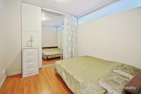 Property photo of 906/639 Little Bourke Street Melbourne VIC 3000