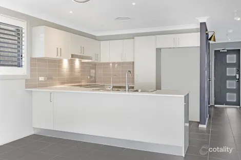 Property photo of 17 Alinta Promenade Jordan Springs NSW 2747