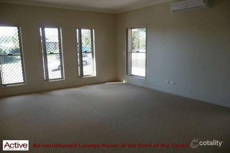 Property photo of 7 Mountain Ash Place Brookwater QLD 4300