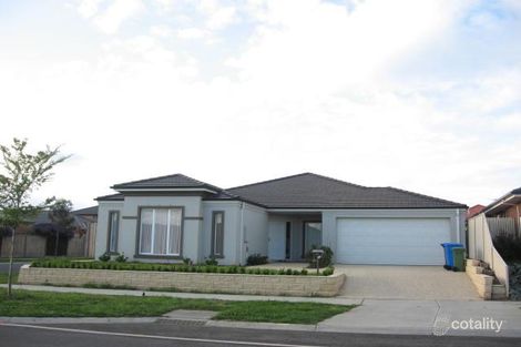 22 Meadowlands Way, Berwick, VIC 3806