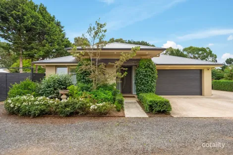8a Flack St, Ballan, VIC 3342