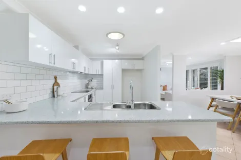 Property photo of 10 Cheshire Close Terrigal NSW 2260