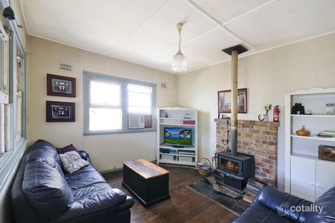 Property photo of 82 Point Road Mooney Mooney NSW 2083