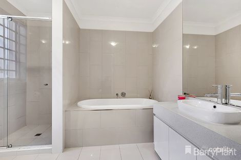 Property photo of 10/44 Linacre Drive Bundoora VIC 3083