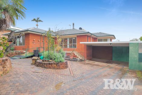 5 Wandarra Cres, Bradbury, NSW 2560