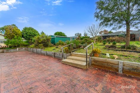 Property photo of 24 Cairns Drive Darley VIC 3340