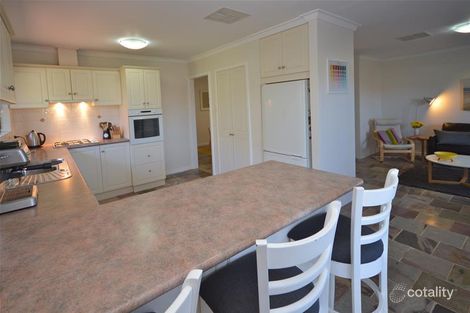 8 Laguna St, Safety Bay, WA 6169