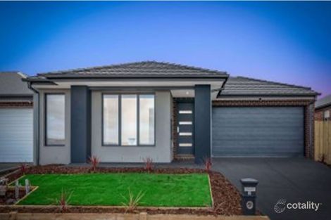 17 Winfred Dr, Mambourin, VIC 3024