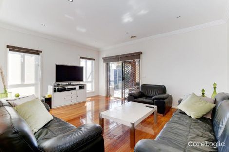 Property photo of 10 Olympic Way Craigieburn VIC 3064