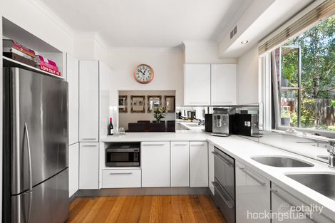 Property photo of 2/108 Wellington Street St Kilda VIC 3182