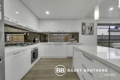Property photo of 14 Elland Road Clyde North VIC 3978