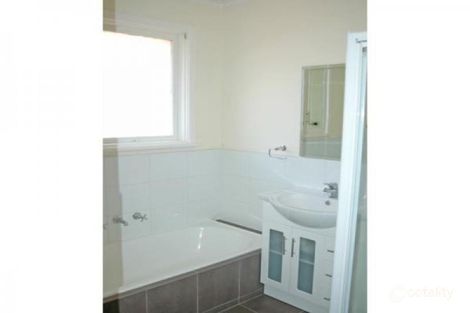Property photo of 24 Beverley Street Doncaster East VIC 3109