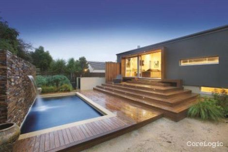 Property photo of 10 Inverness Way Balwyn North VIC 3104