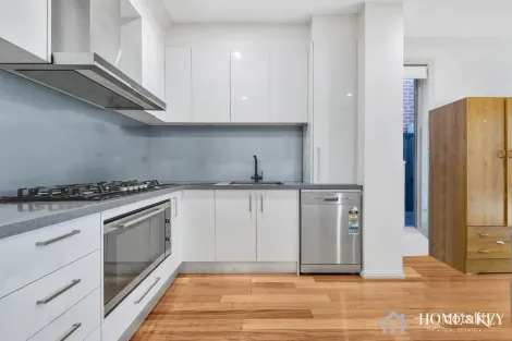 Property photo of 31 Strident Road Craigieburn VIC 3064