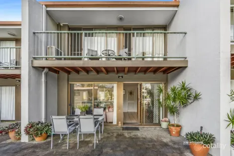 Property photo of 6/2-4 Solway Drive Sunshine Beach QLD 4567