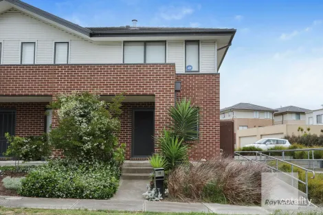 17 Erinbank Cres, Westmeadows, VIC 3049