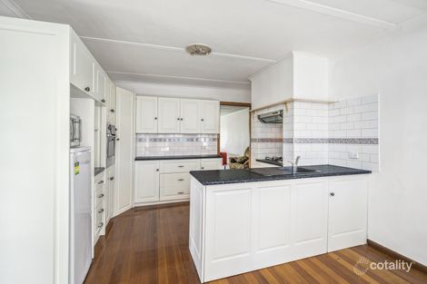 Property photo of 219 Cambridge Road Mooroolbark VIC 3138