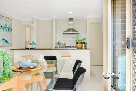Property photo of 19 Taradale Drive Ropes Crossing NSW 2760