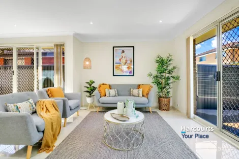 Property photo of 19 Taradale Drive Ropes Crossing NSW 2760