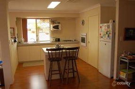 Property photo of 25 Blaxland Elbow Seville Grove WA 6112
