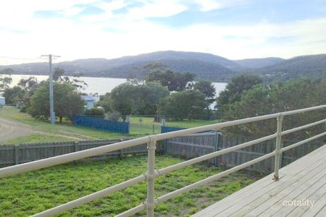 13 Blackwood Ct, White Beach, TAS 7184